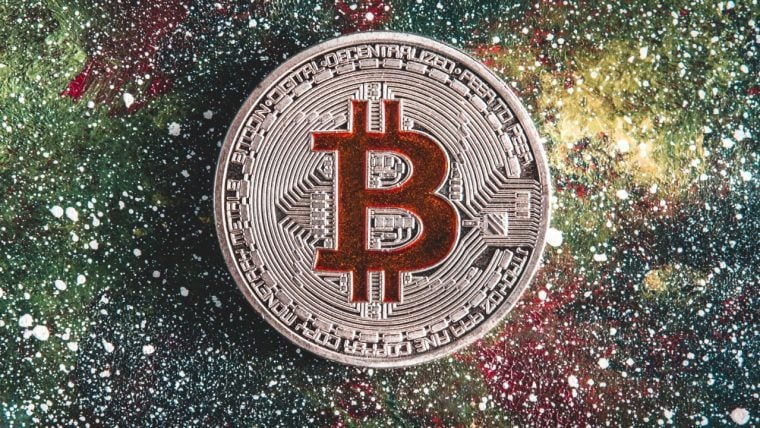罗伯特·清崎预言比特币2025年将达25万美元——今日再度增持