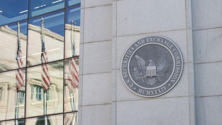 SEC 的首席加密诉讼律师在监管政策变动中被调任。