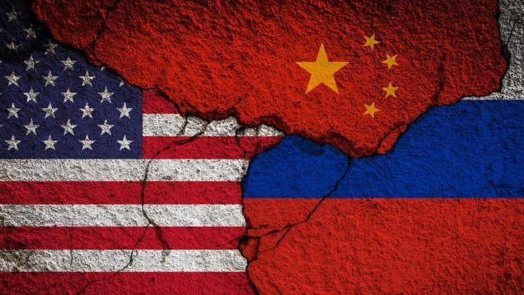 经济学家杰弗里·萨克斯指出，中国的反击措施可能会对美国经济产生制约作用。