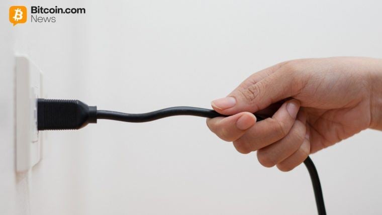 哥伦比亚依法暂停Sam Altman的全球业务活动，因数据法规不符要求。